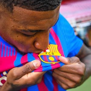 Meet your Posher, Carlos